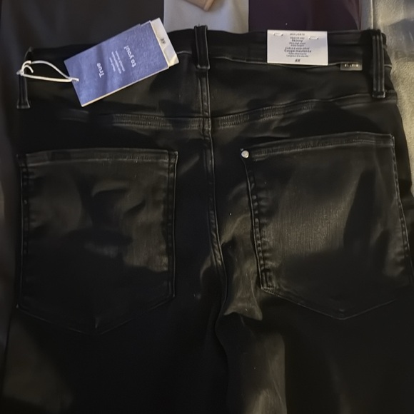 H&M Women's Black Jeans - Picture 4 of 4